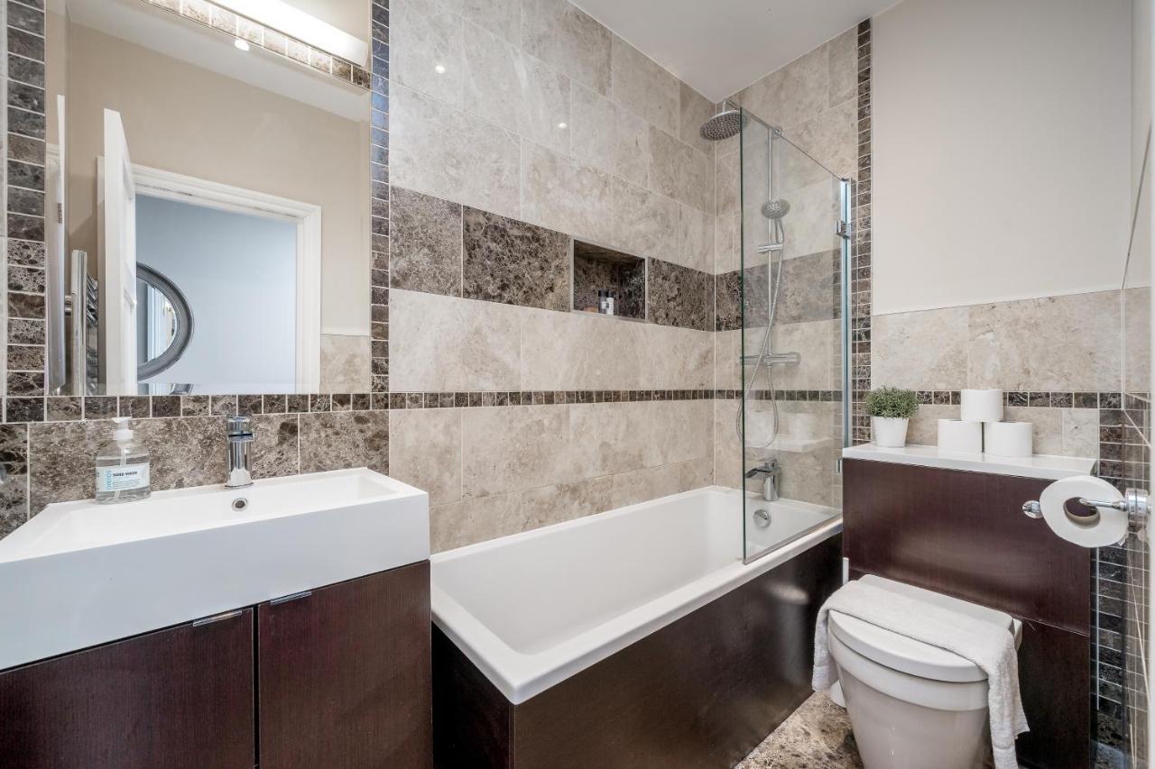 Spacious 2 Bedroom Apartment - Sleeps 6 Μπράιτον Εξωτερικό φωτογραφία